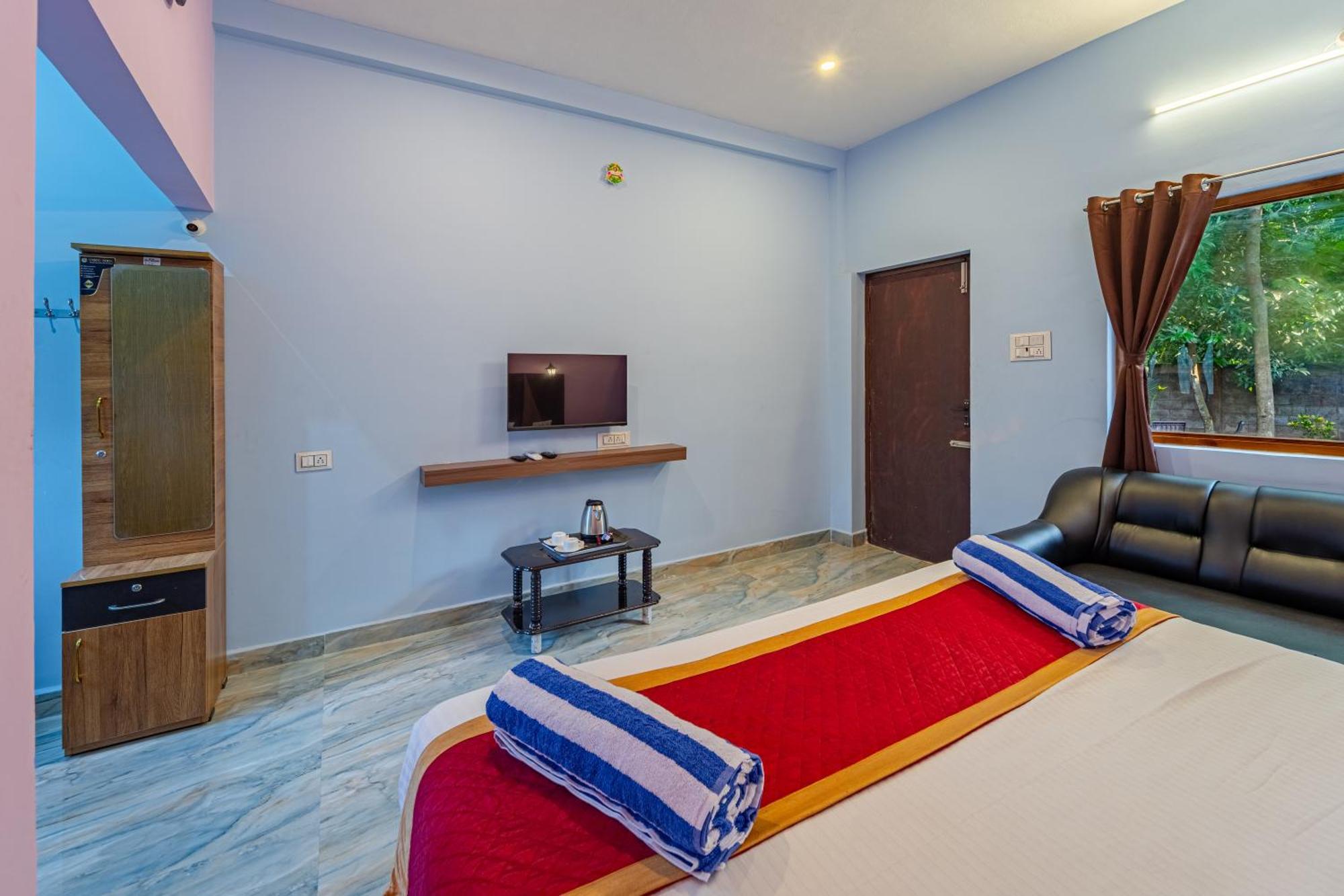 Hotel De Jardin Pondicherry With Swimming Pool Exterior photo