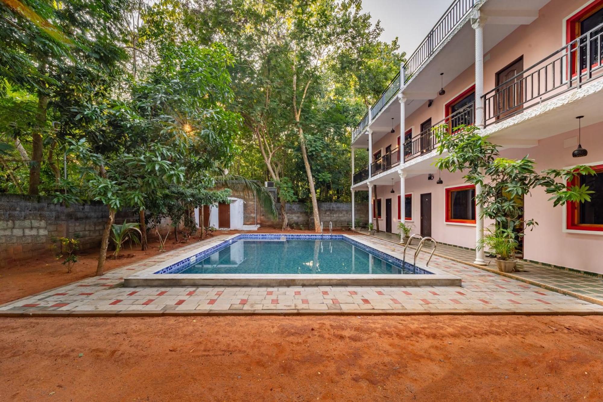 Hotel De Jardin Pondicherry With Swimming Pool Exterior photo